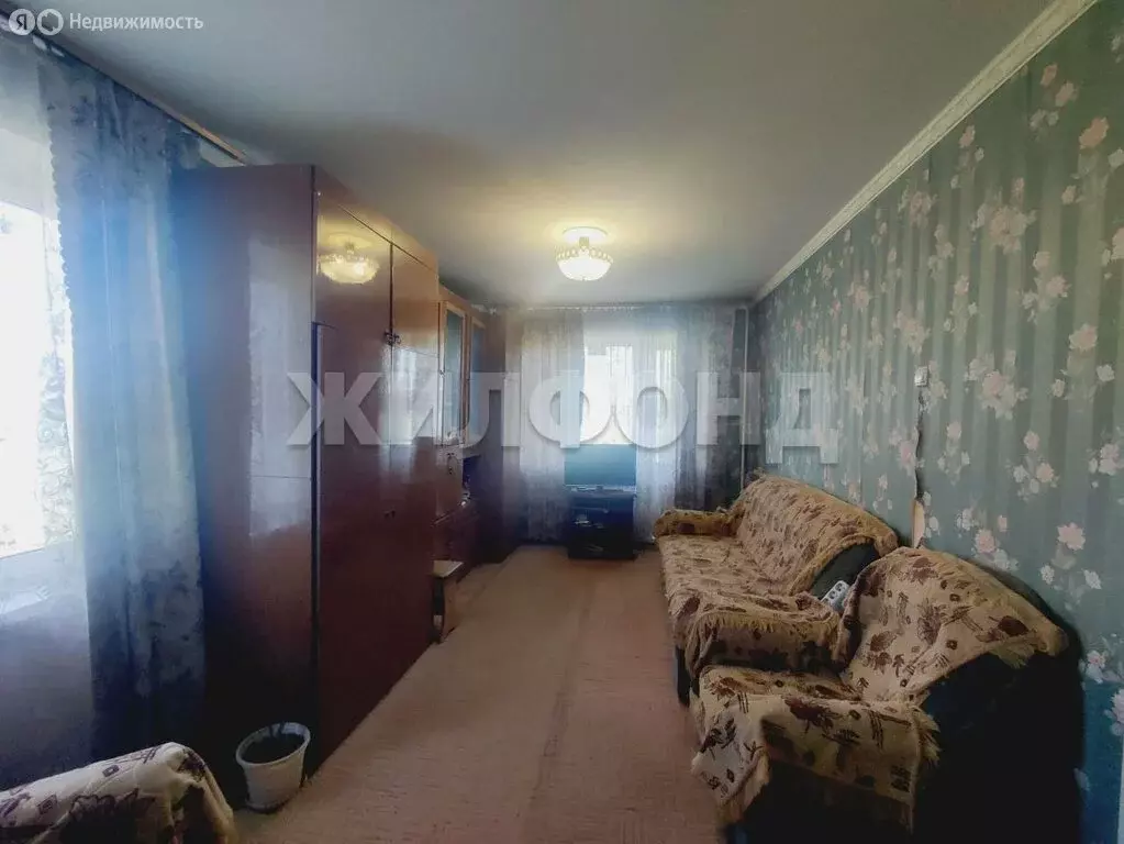 3-комнатная квартира: Новосибирск, улица Невельского, 81 (60.6 м) - Фото 1