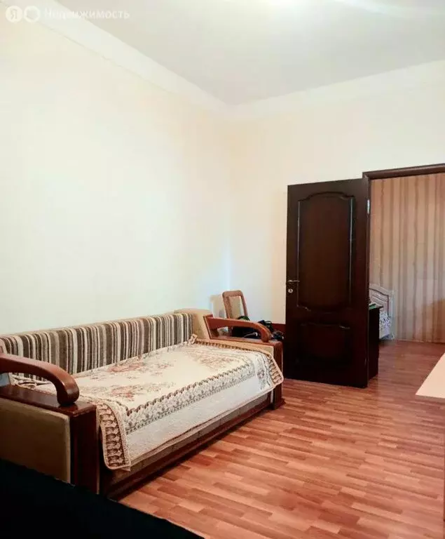 3-комнатная квартира: Нальчик, улица Чкалова, 16 (80 м) - Фото 1