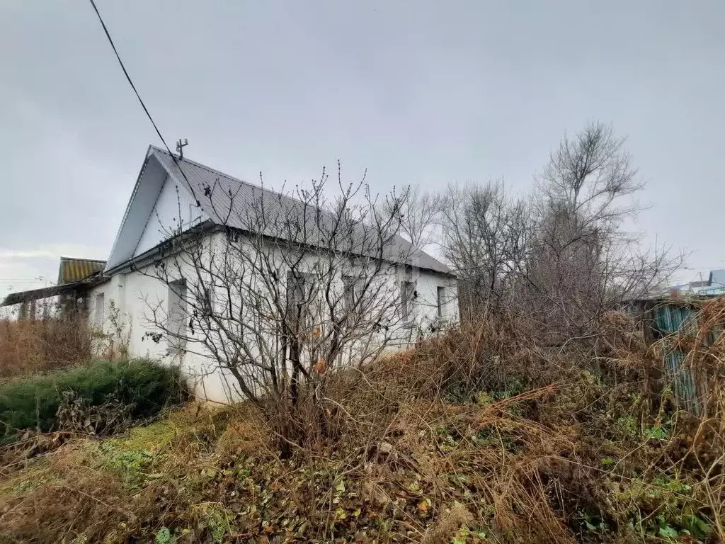 Дом в Башкортостан, Стерлитамакский район, Николаевский сельсовет, д. ... - Фото 1