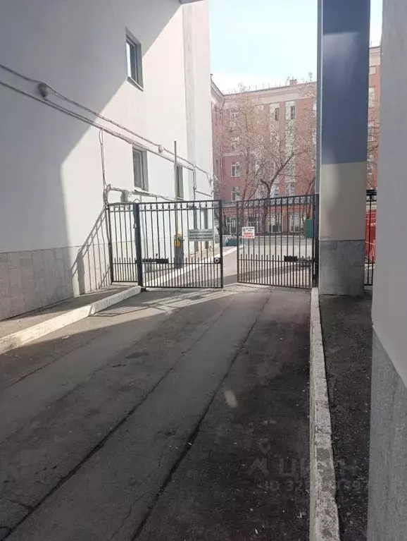 Гараж в Москва Композиторская ул., 17 (33 м) - Фото 2