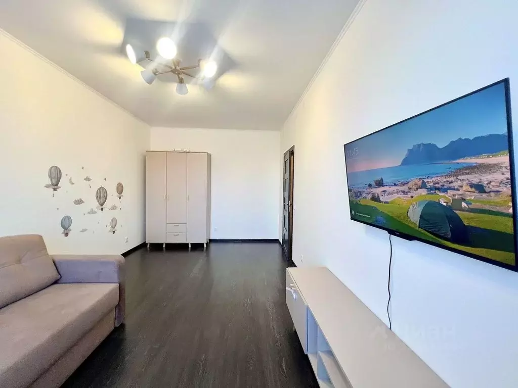 1-к кв. Санкт-Петербург аллея Арцеуловская, 15 (37.6 м) - Фото 1