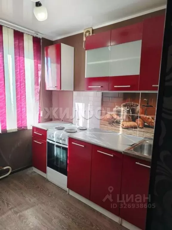 2-к кв. Хакасия, Абакан Пирятинская ул., 21 (44.1 м) - Фото 1