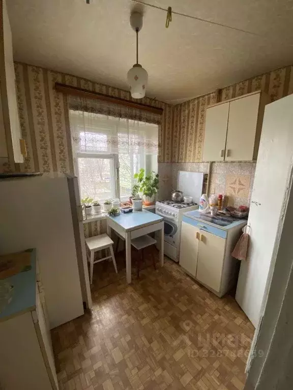 3-к кв. Белгородская область, Губкин ул. Белинского, 6 (56.0 м) - Фото 1