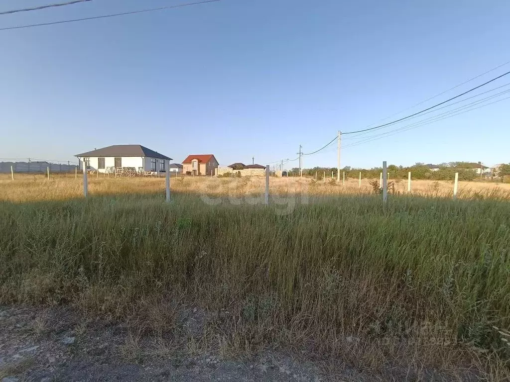 Участок в Крым, Симферопольский район, Трудовское с/пос, с. Ана-Юрт ... - Фото 0