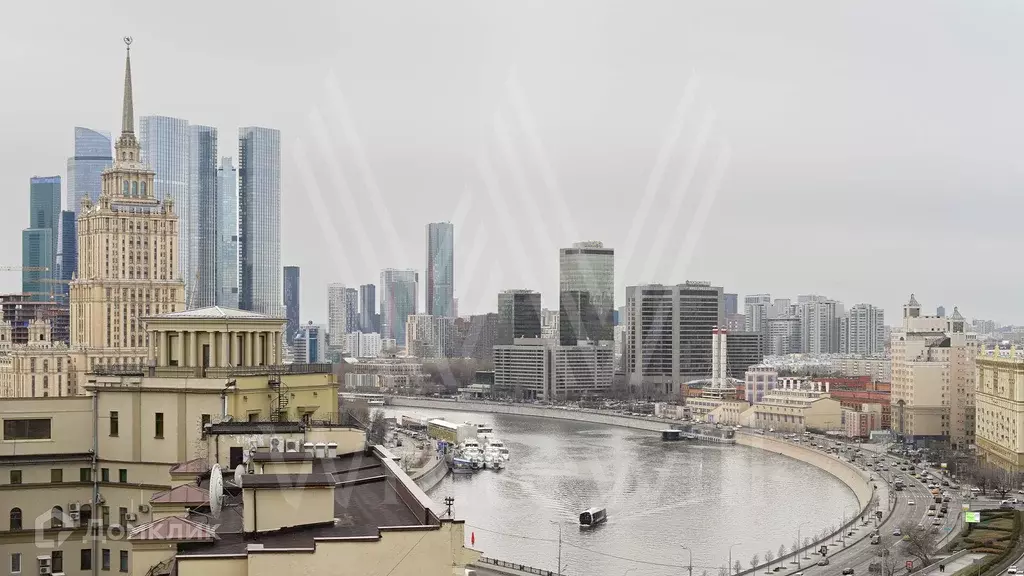Продаётся 4-к квартира, 255 м - Фото 0