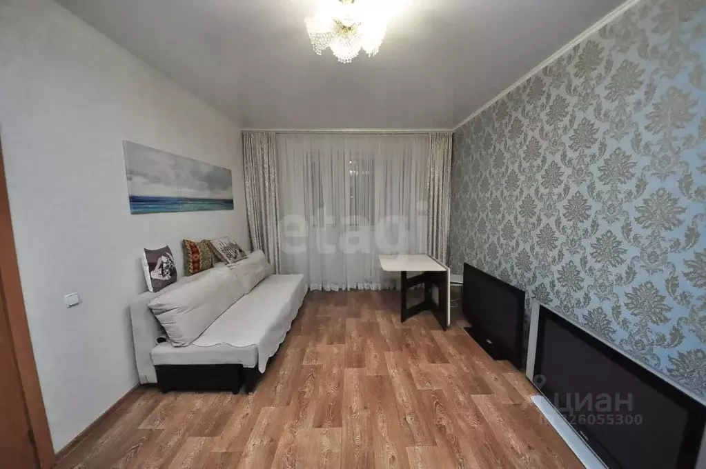 1-к кв. Башкортостан, Салават ул. Бекетова, 4 (41.5 м) - Фото 1