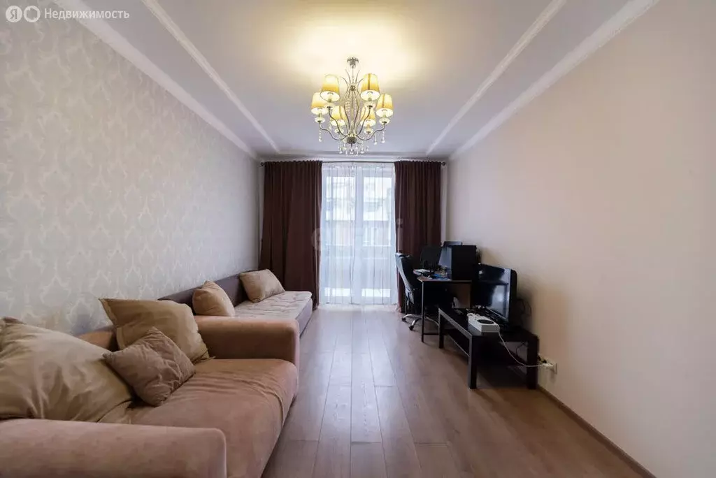 1-комнатная квартира: Калининград, Иртышский переулок, 10 (41.2 м) - Фото 1