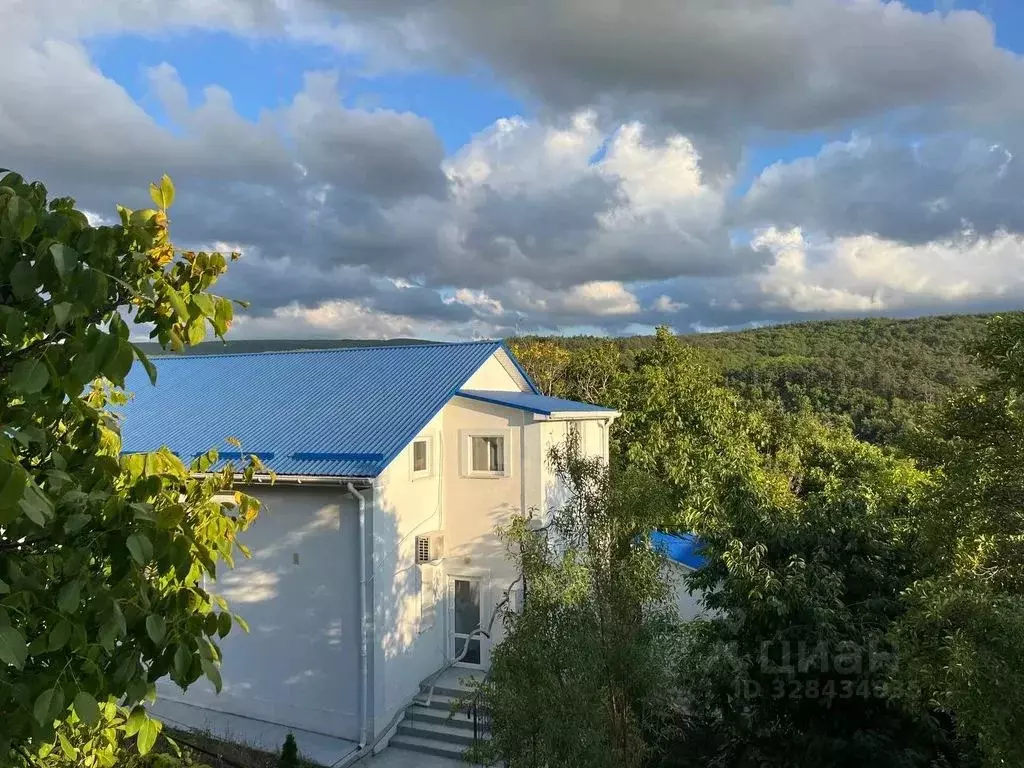 Дом в Крым, Бахчисарайский район, Верхореченское с/пос, с. Машино ул. ... - Фото 1