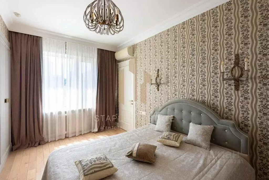 Квартира, 4 комнаты, 146.5 м - Фото 1