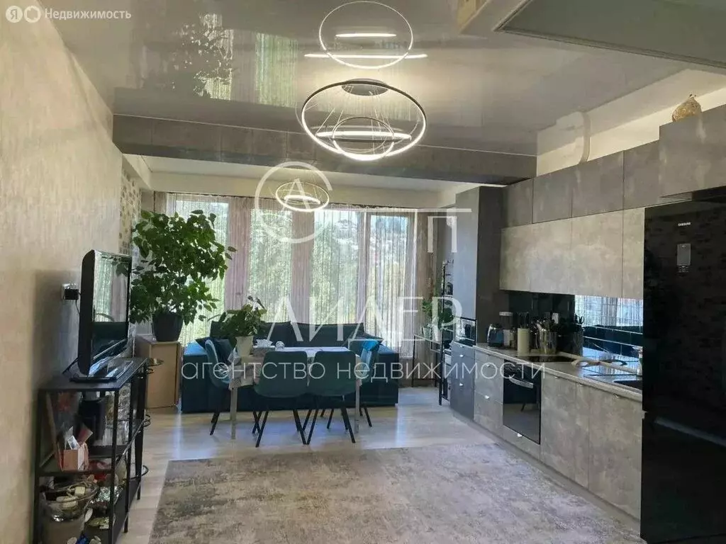 1-комнатная квартира: Сочи, микрорайон Светлана, улица Лысая Гора, ... - Фото 1