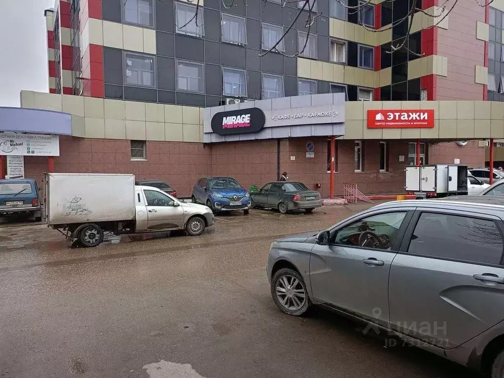 Торговая площадь в Самарская область, Тольятти ул. Ворошилова, 17 (70 ... - Фото 0