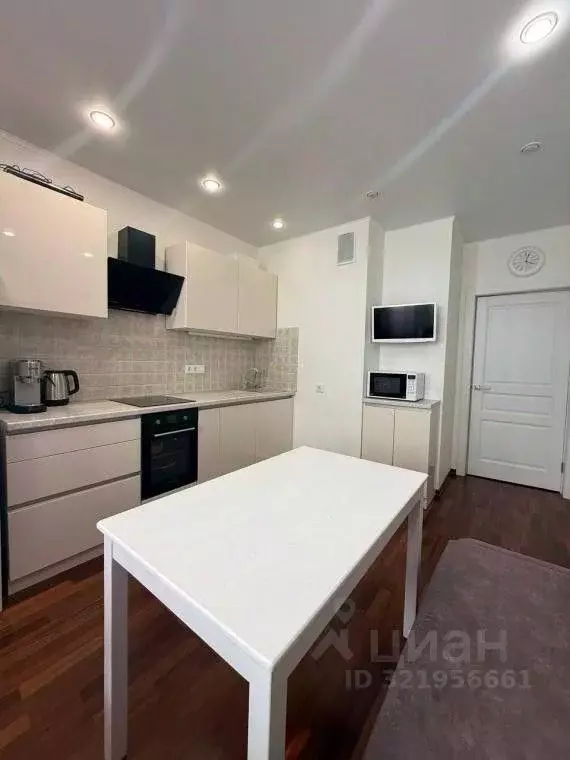 1-к кв. Самарская область, Самара просп. Карла Маркса, 200 (41.7 м) - Фото 1