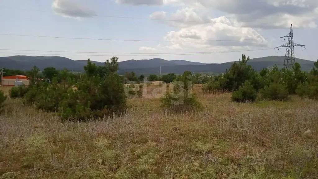 Участок в Крым, Кировский район, Старый Крым городское поселение ул. ... - Фото 1