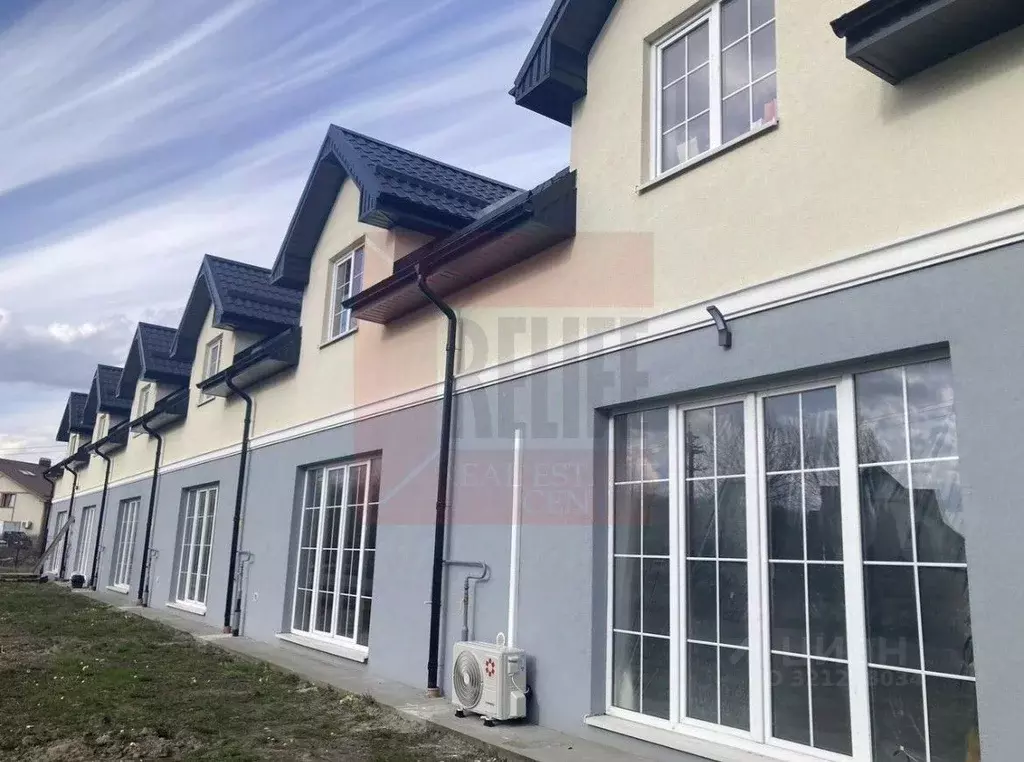 Таунхаус в Калининградская область, Гурьевск проезд Лазурный (92 м) - Фото 0