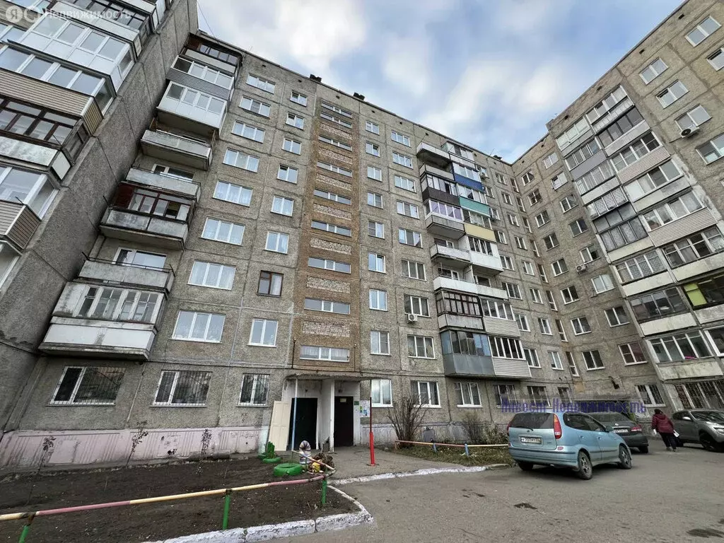 3-комнатная квартира: Барнаул, Кавалерийская улица, 3 (61.6 м) - Фото 1