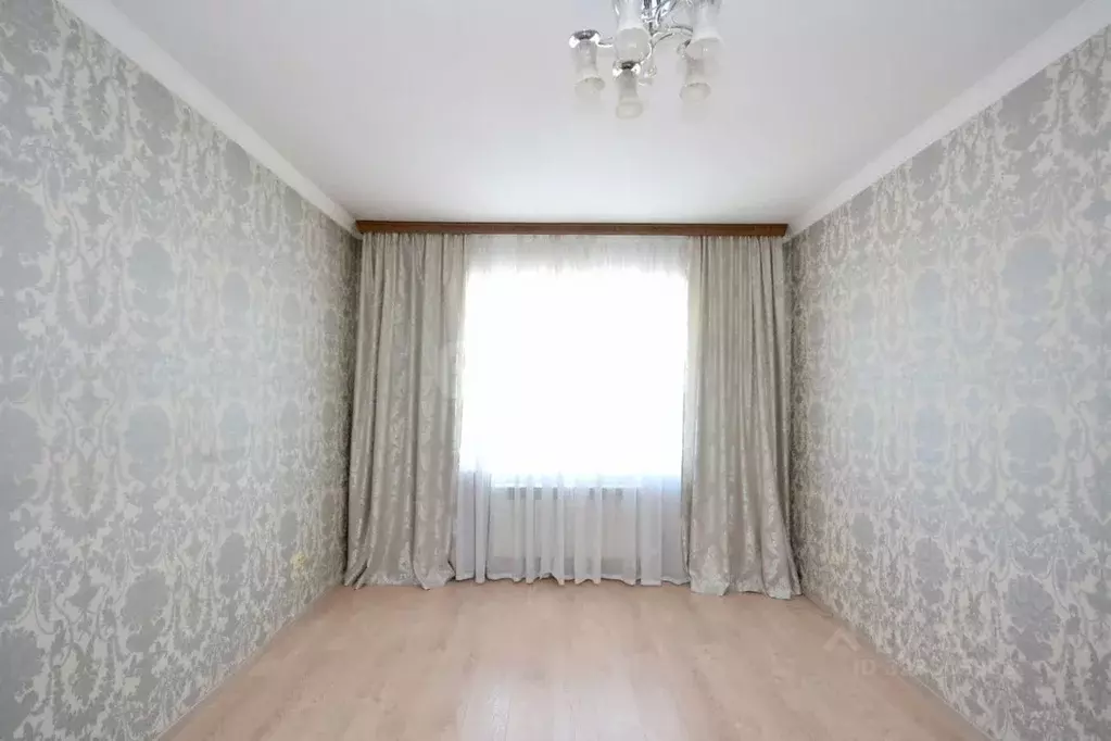 2-к кв. Саха (Якутия), Якутск ул. Богдана Чижика, 27 (63.6 м) - Фото 1