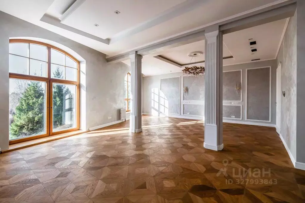 Дом в Московская область, Красногорск городской округ, с. ... - Фото 2