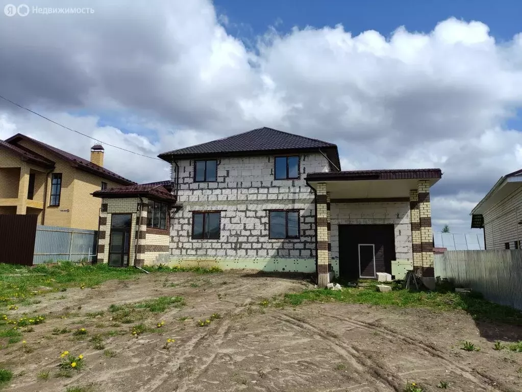 Дом в село Кирилловка, улица Лесничество, 16 (198.5 м) - Фото 1