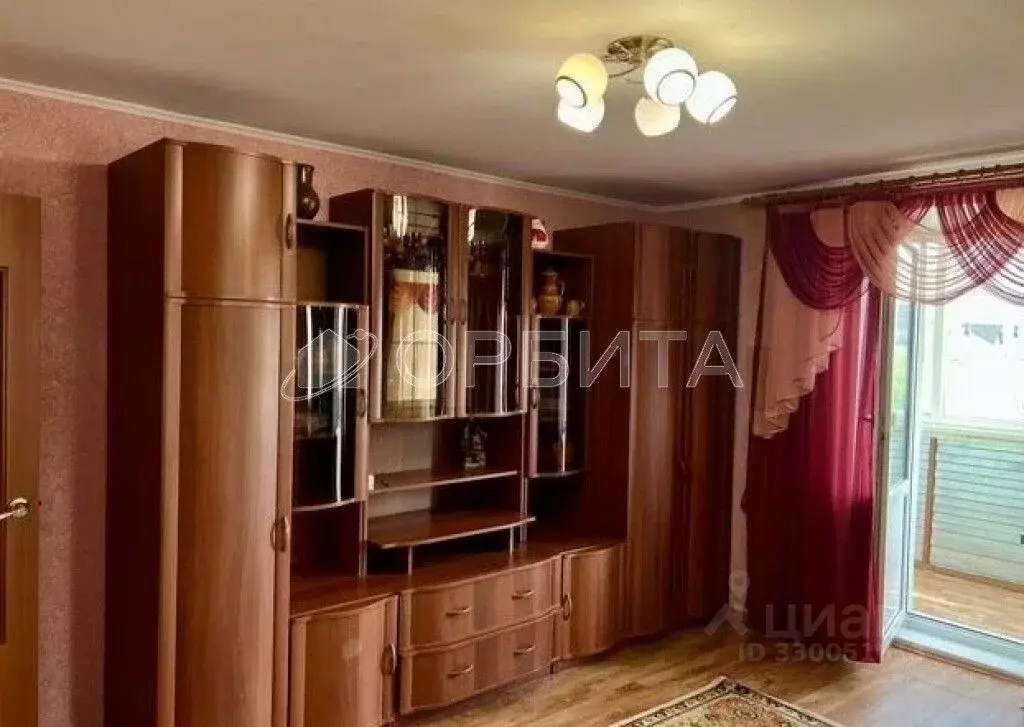 2-к кв. Тюменская область, Тюмень Таврическая ул., 2 (46.7 м) - Фото 1