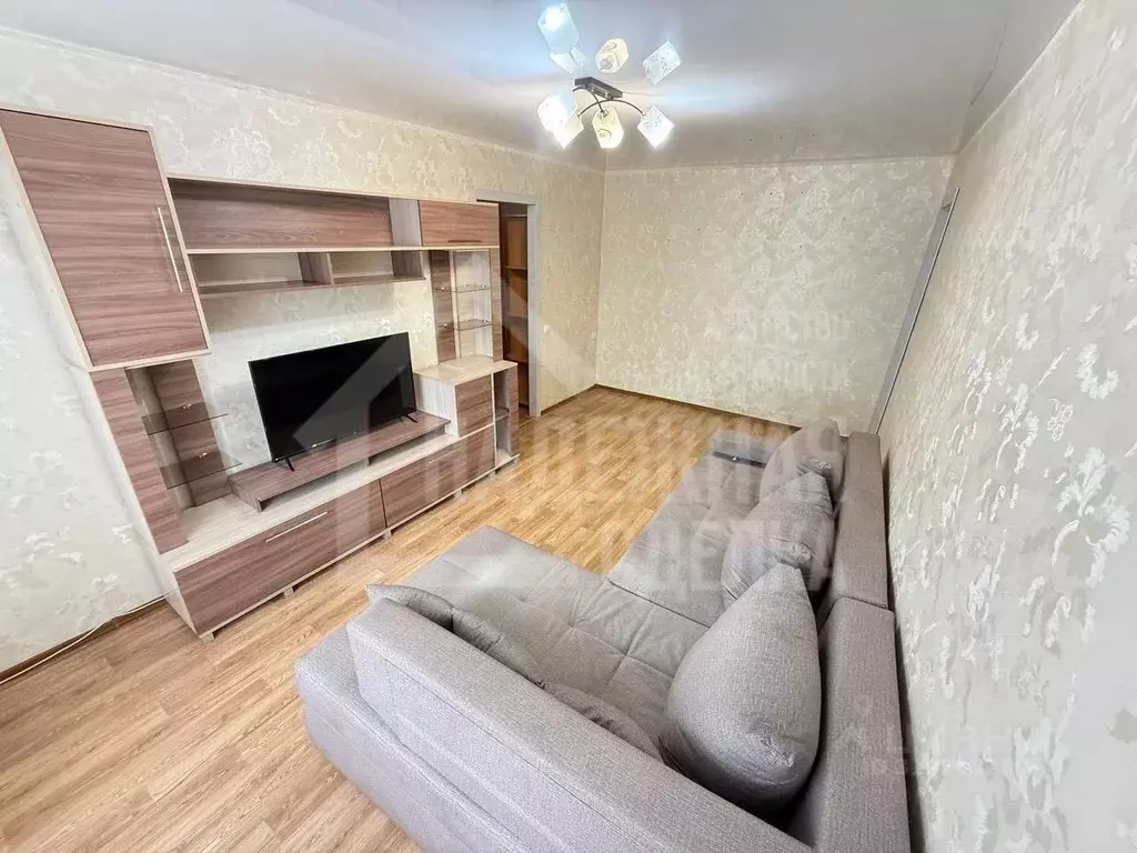 4-к кв. Алтайский край, Рубцовск Красная ул., 64 (60.0 м) - Фото 0