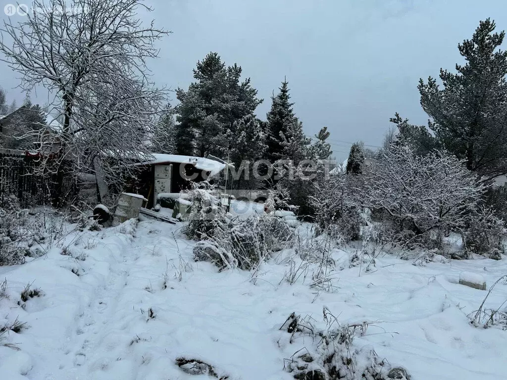 Участок в Ульяновка, Железнодорожная улица (6.12 м) - Фото 1