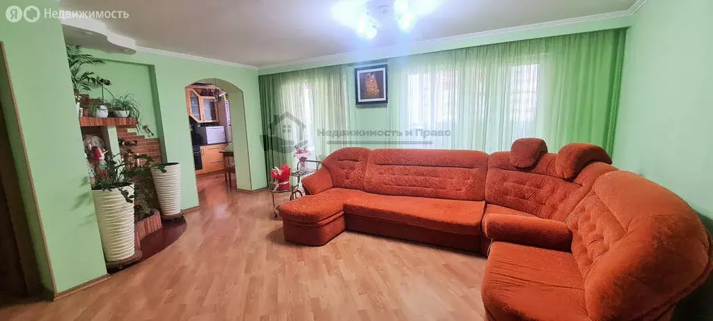 3-комнатная квартира: Магнитогорск, улица Завенягина, 6 (82.4 м) - Фото 0