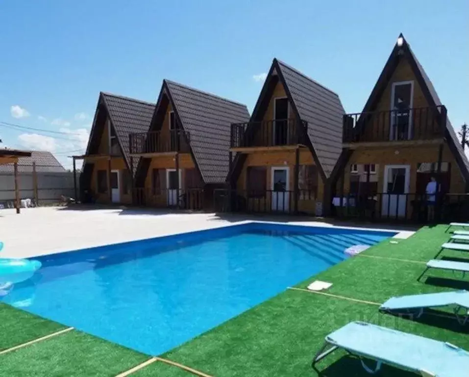 Дом в Краснодарский край, Темрюкский район, Голубицкое с/пос, ... - Фото 1