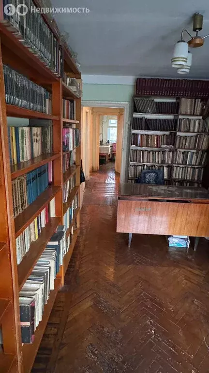 3-комнатная квартира: Владикавказ, улица Ленина, 47 (70 м) - Фото 1