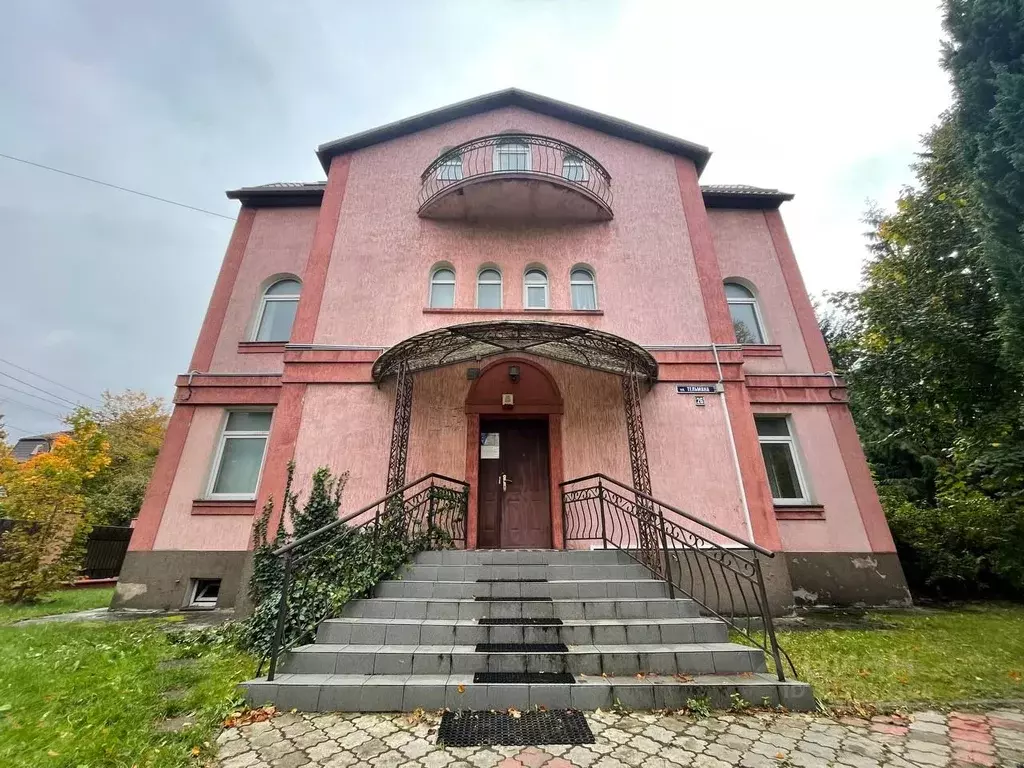 Дом в Калининградская область, Калининград ул. Тельмана, 26 (340 м) - Фото 1