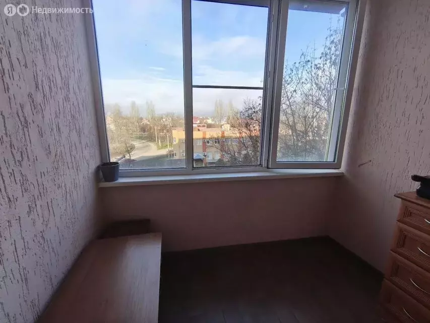 3-комнатная квартира: Таганрог, улица Сызранова, 28-1 (63 м) - Фото 1