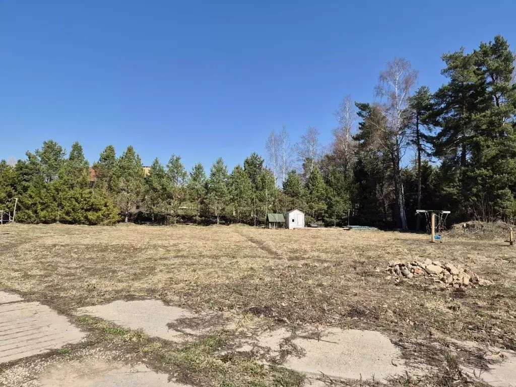 Участок в Московская область, Красногорск городской округ, д. ... - Фото 1