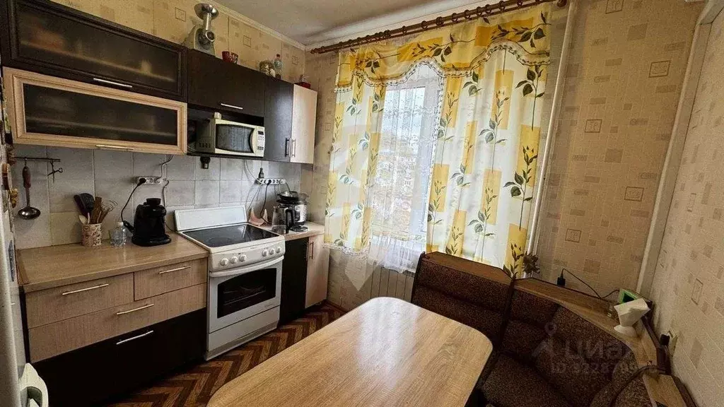 2-к кв. Белгородская область, Старый Оскол Восточный мкр, 2А (52.2 м) - Фото 1