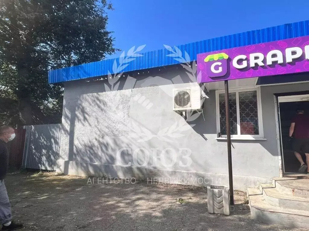 Помещение свободного назначения в Калужская область, пос. Бабынино ул. ... - Фото 2