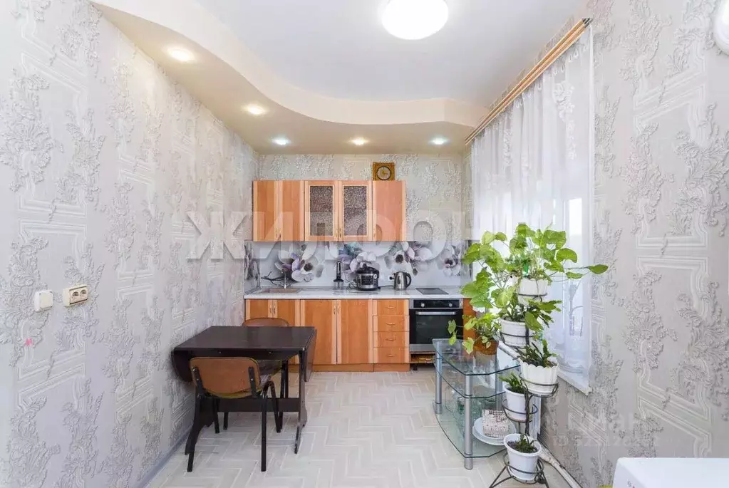 Дом в Новосибирская область, Новосибирск Камышенская ул. (80 м) - Фото 1