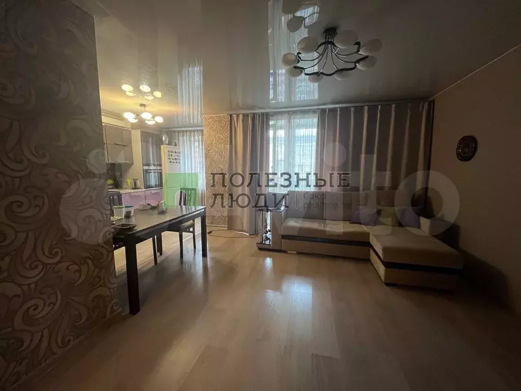 2-к. квартира, 58 м, 4/4 эт. - Фото 1