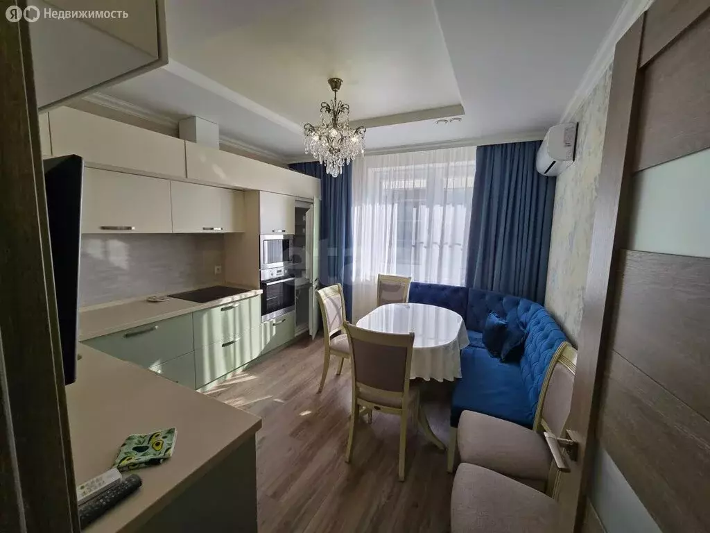 3-комнатная квартира: Анапа, улица Верхняя дорога, 151к4 (60 м) - Фото 1