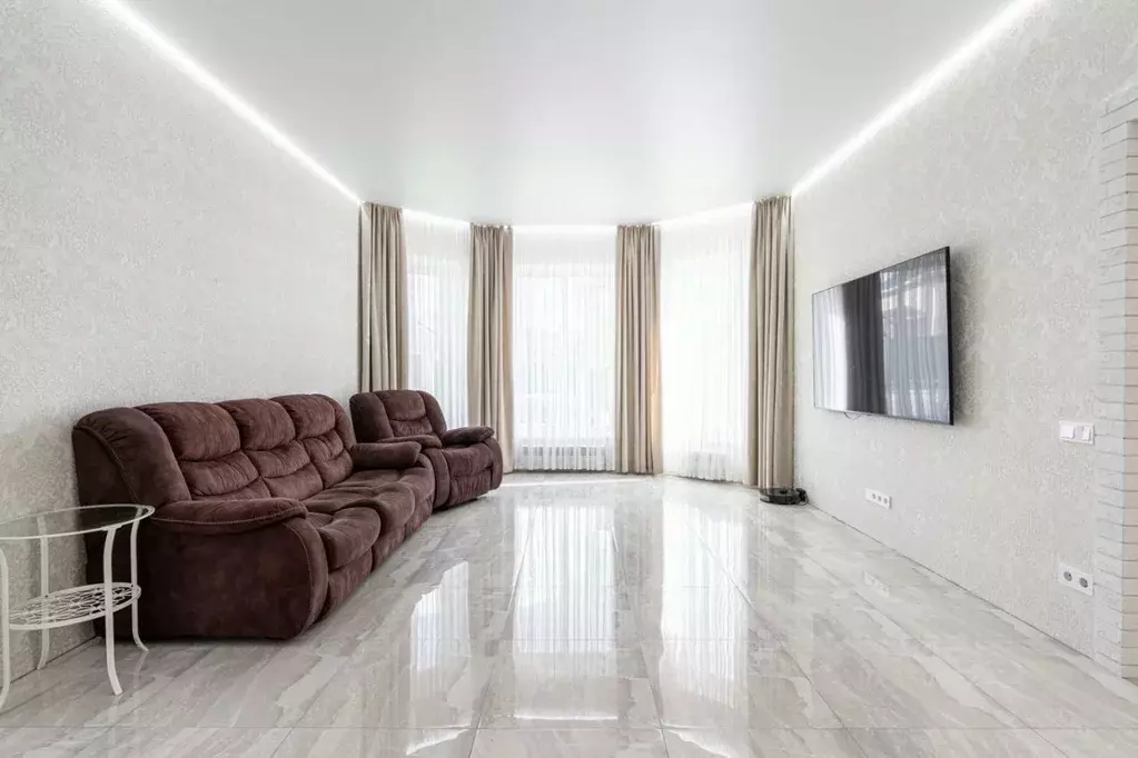 Дом в Татарстан, с. Высокая Гора ул. Победы, 12 (180 м) - Фото 2