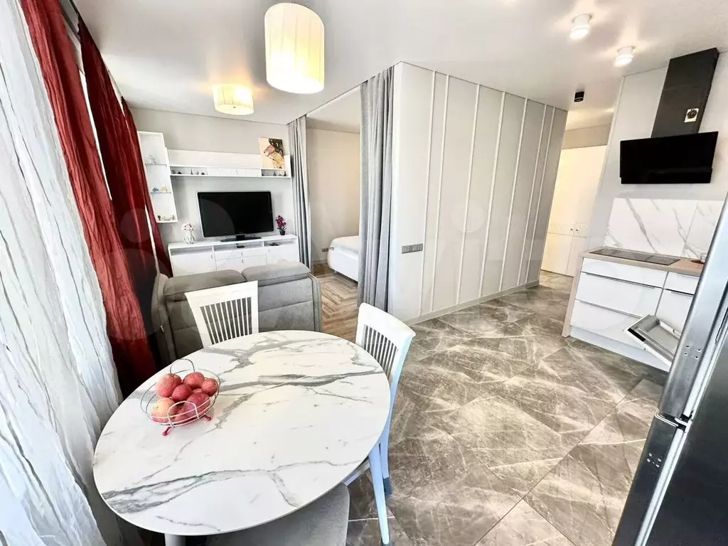 1-к. квартира, 45 м, 7/10 эт. - Фото 0