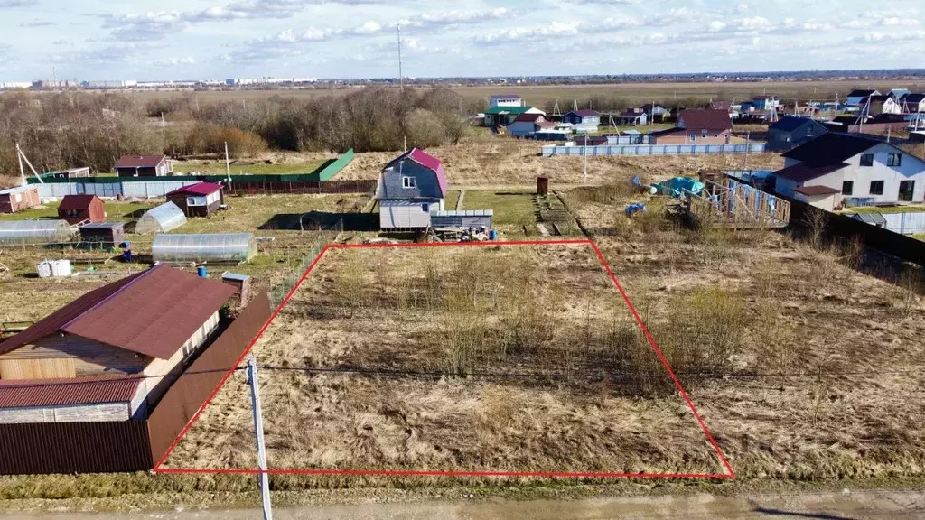 Участок в Ленинградская область, Гатчинский район, Дачный-1 массив  ... - Фото 0
