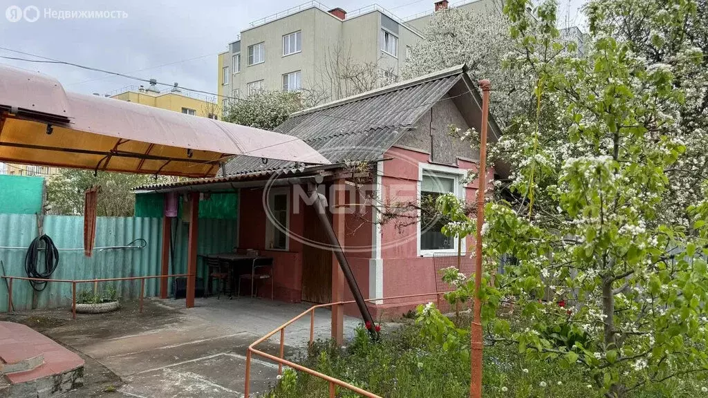 Дом в Калининград, Коммунистическая улица, 89 (130 м) - Фото 1
