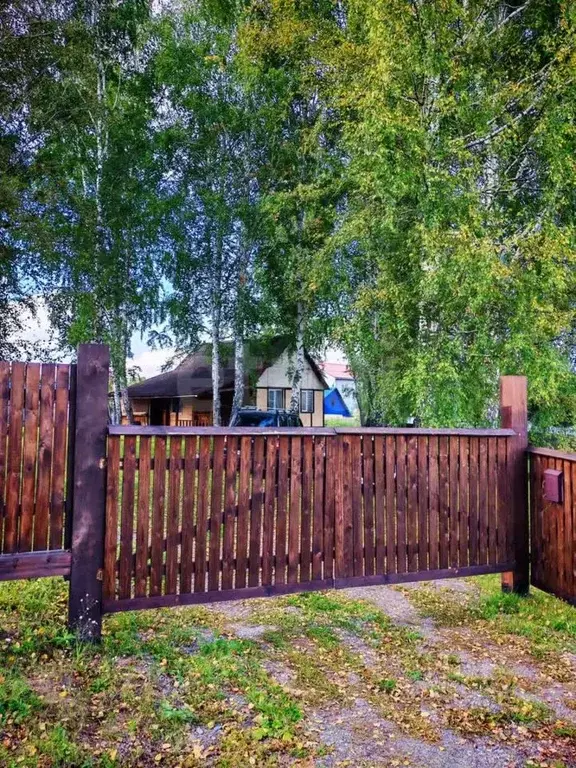 Дом в Кемеровская область, Кемерово Российская ул. (52 м) - Фото 0