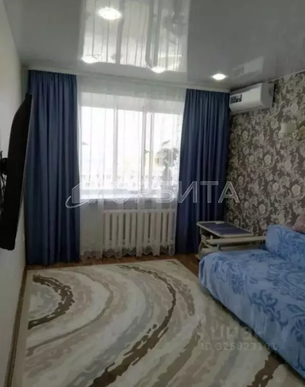 2-к кв. Тюменская область, Тюмень ул. 50 лет Октября, 63а (37.0 м) - Фото 1