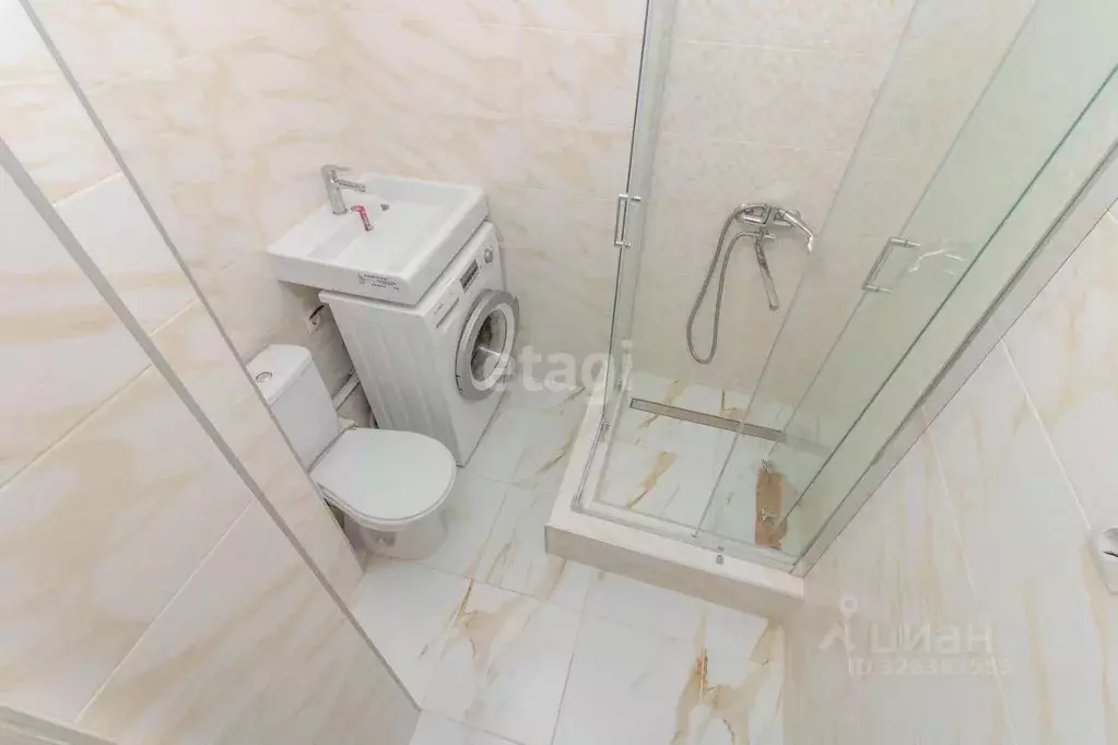 1-к кв. Тюменская область, Тюмень ул. Алматинская, 12 (32.0 м) - Фото 1