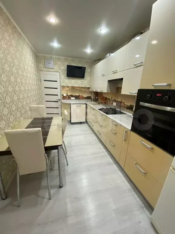3-к. квартира, 68,9 м, 7/9 эт. - Фото 0