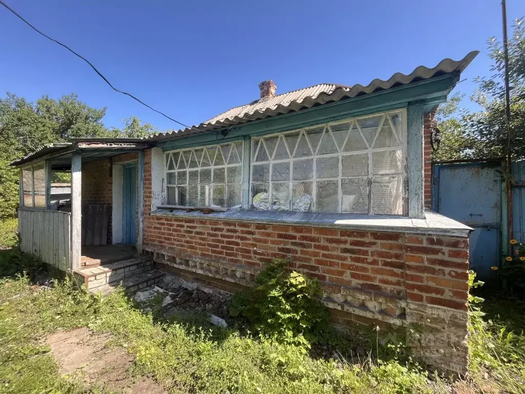 Дом в Белгородская область, Яковлевский муниципальный округ, пос. ... - Фото 1