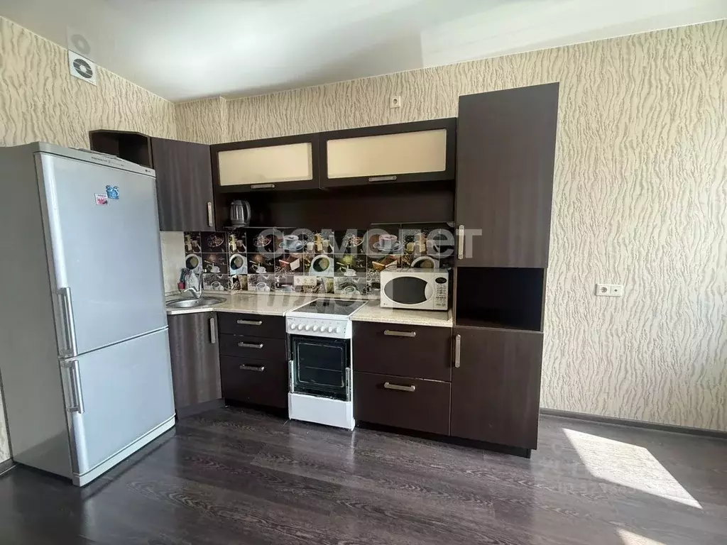 1-к кв. Омская область, Омск бул. Архитекторов, 13 (42.2 м) - Фото 1