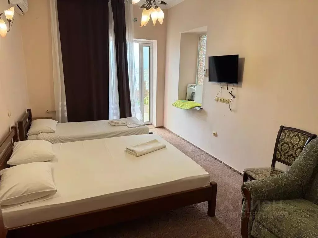 Комната Крым, Ленинский район, с. Мысовое ул. Анджиевского, 38А - Фото 1