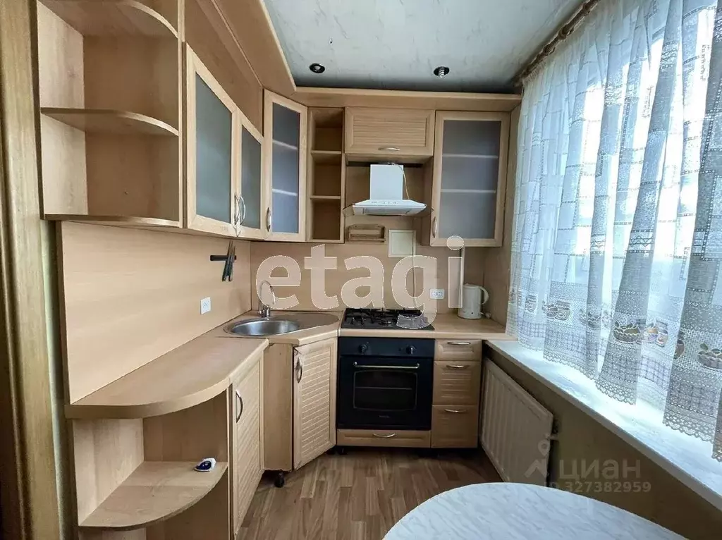 3-к кв. Ямало-Ненецкий АО, Новый Уренгой Юбилейная ул., 6 (58.0 м) - Фото 1