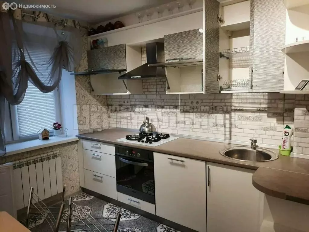 3-комнатная квартира: Смоленск, Средне-Лермонтовская улица, 8 (84 м) - Фото 2
