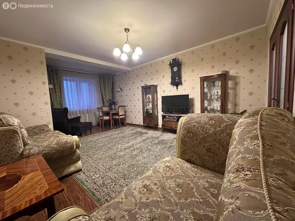3-комнатная квартира: Казань, улица Академика Завойского, 13 (107 м) - Фото 0